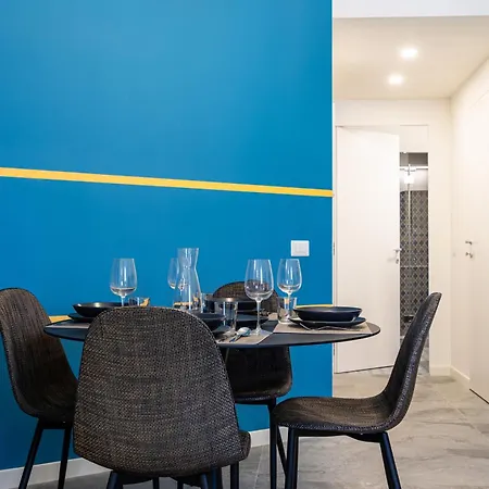 8 Min Walk From The Station, Designer Flat Apartment Milan