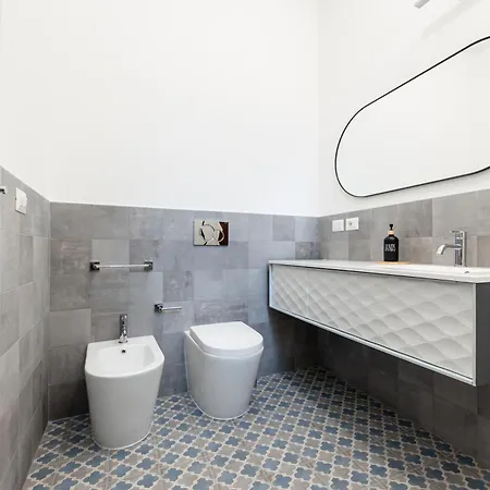 8 Min Walk From The Station, Designer Flat Milan